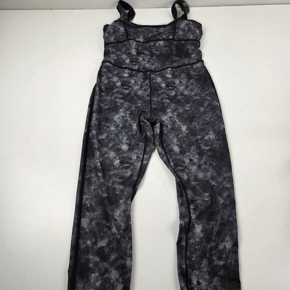 Fabletics Jumpsuit Womens XL Black Gray Tie Dye Yoga Workout One Piece Bodysuit - Picture 1 of 15